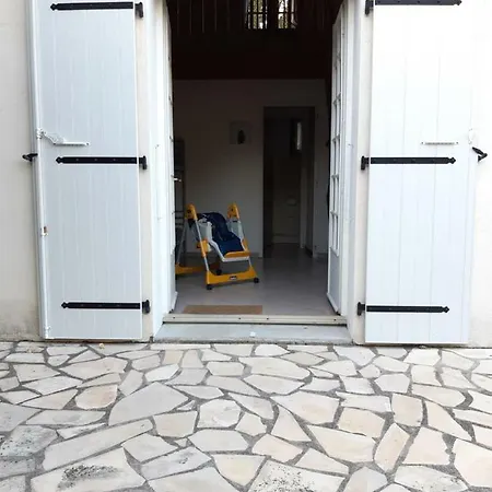 Holiday home L'abri D'emilie *