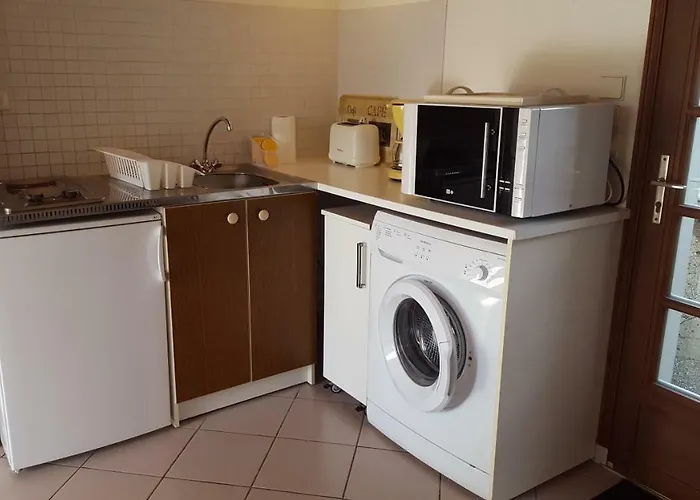 L'abri D'emilie Casa de Férias Saint-Xandre